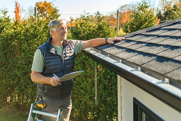 Professional Roofing technician working in Mayo, FL